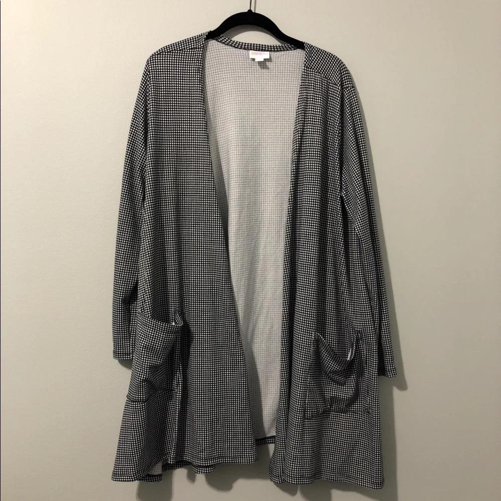 Lularoe Caroline cardigan with pockets